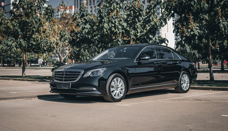 Luxury black VIP corporate transport car in Marsa Alam